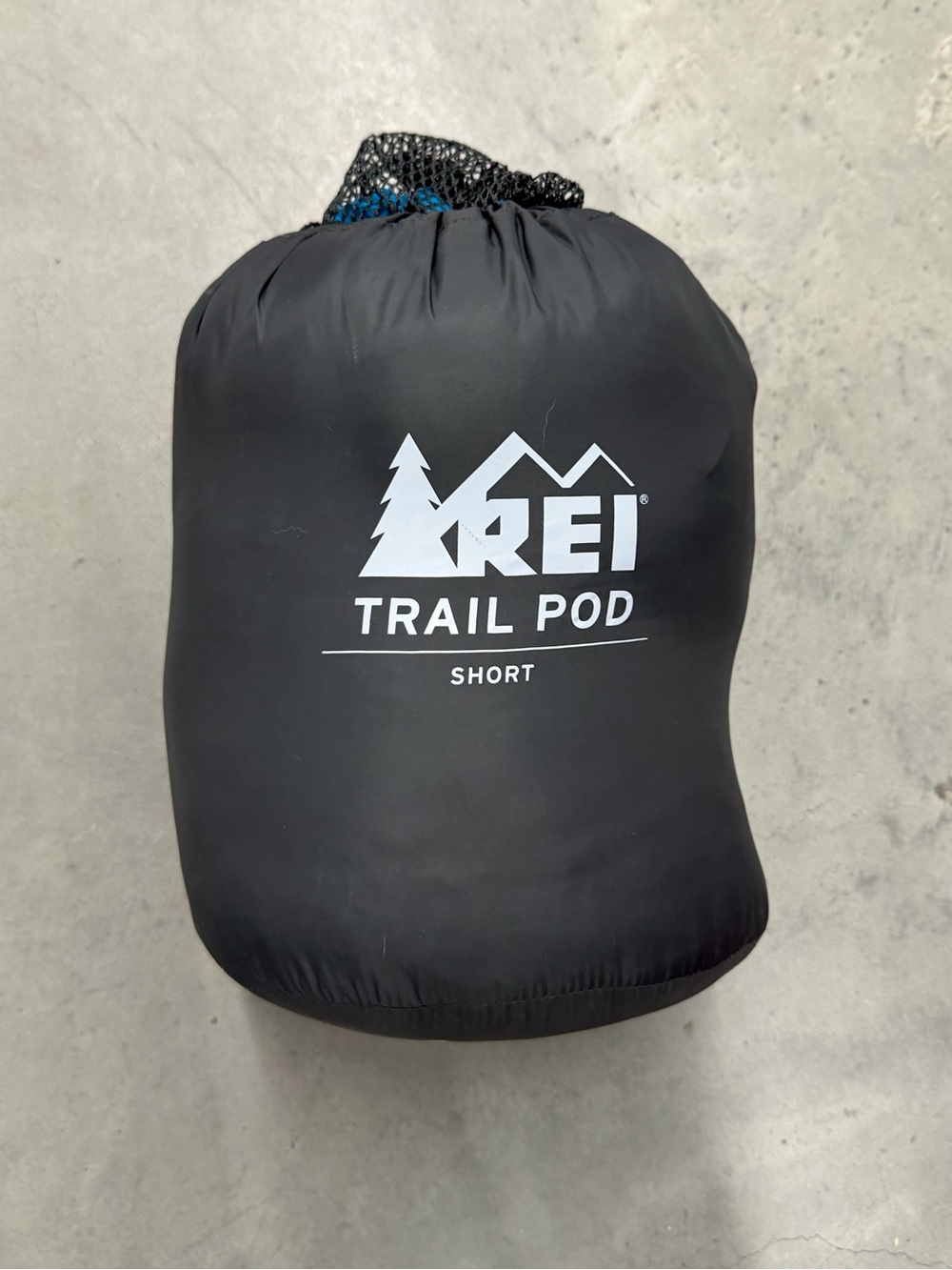 REI Trail Pod Short Sleeping Bag Blue Black